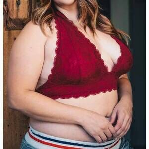 NEW LETO lace halter bralette - plus in berry